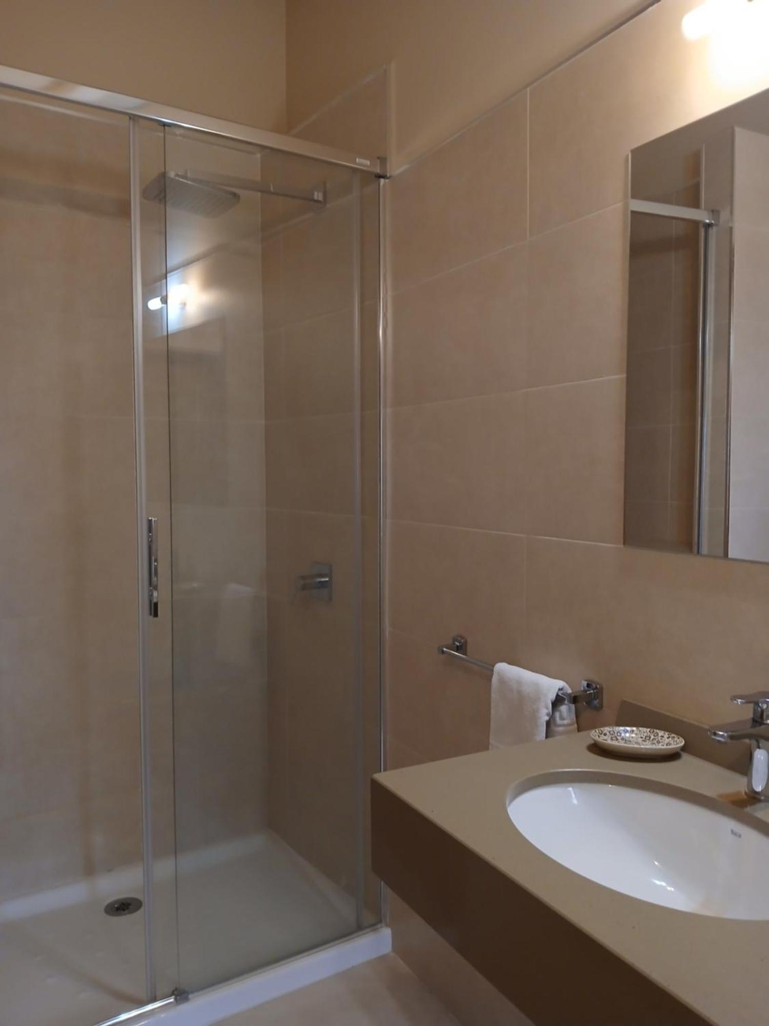 Picos De Europa Suites And Rooms Turieno Exterior photo